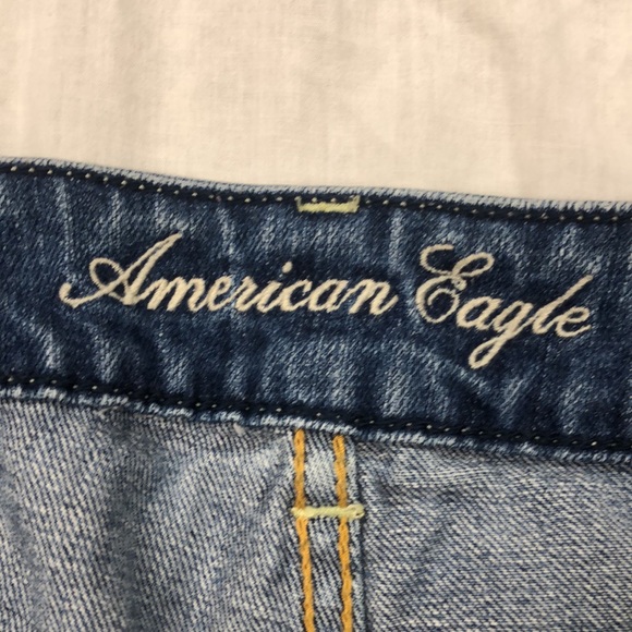 American Eagle Women’s CutOff Peak-A-Boo Glitter Star Pockets Jean Shorts/Size:4 - Picture 3 of 10